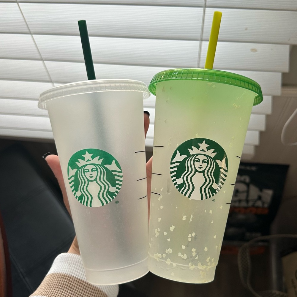 2 pack of reusable venti (24 oz) Starbucks cups